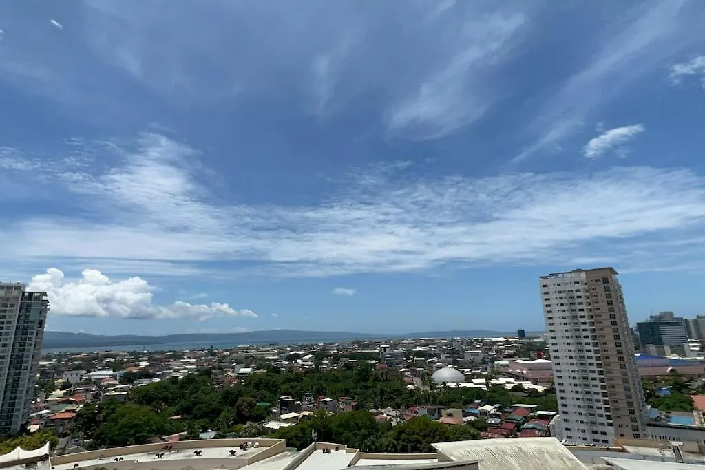 1Br Condo Beside Abreeza Mall, Davao City With 150 Mbps Wi-Fi Speed מלון דירות