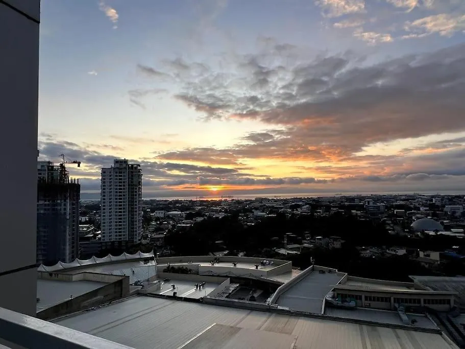 1Br Condo Beside Abreeza Mall, Davao City With 150 Mbps Wi-Fi Speed מלון דירות